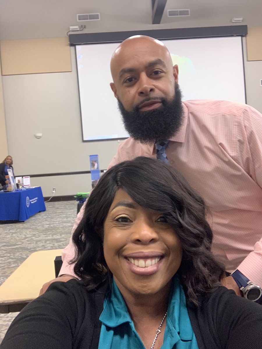 RGriffinrsl's tweet photo. @HISDRecruiter reps DJ and RG ✈️, 🚙, and 🏃🏽‍♂️to @valdostastate to #talkteaching with students of 🔥🔥 Blaze Nation. @HoustonISD is ready to assist you in joining @TeamHISD. Stop by the Student Union and let’s discuss your 🌟 future in #houstontx @Billy_Solomon43 https://t.co/ePGq4PvcnT