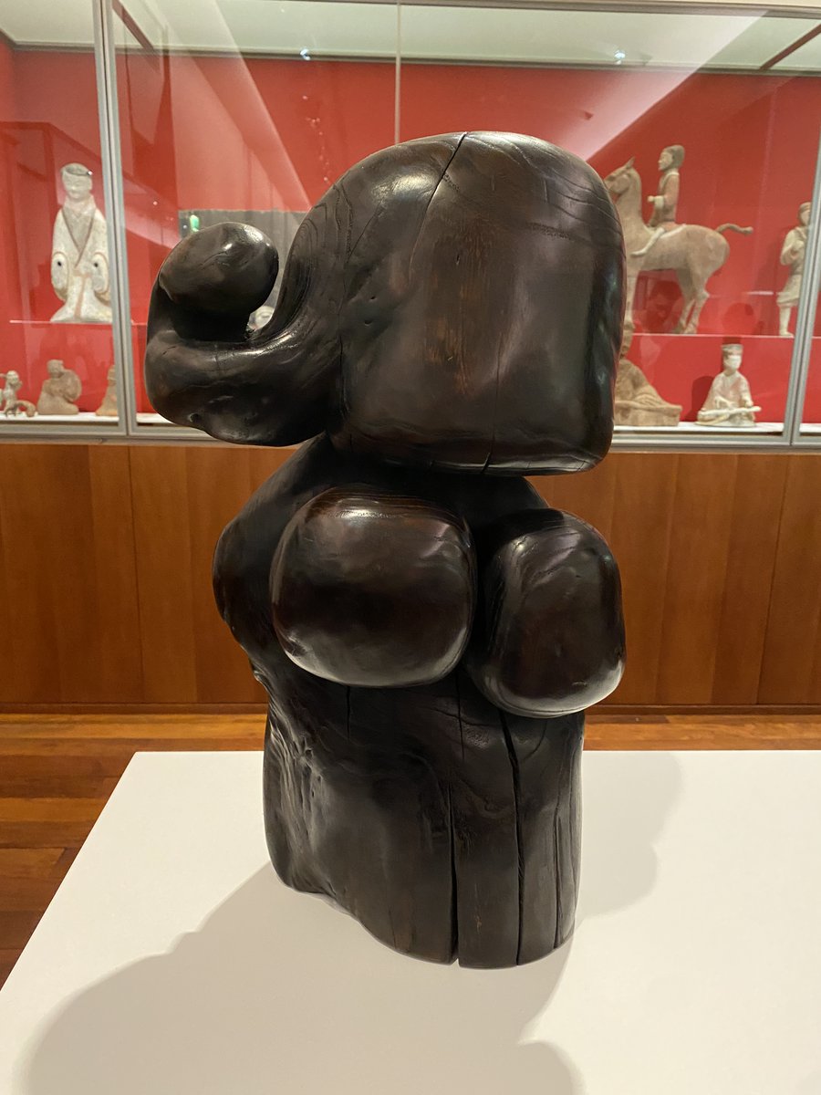 MuseeGuimet's tweet photo. 🔴 | EXPOSITION |
Montage en cours de la 16e Carte Blanche contemporaine, confiée à l’artiste chinois Wang Keping.
Découvrez très bientôt son travail au Musée Guimet.
Avec le soutien de la @GalerieObadia 
 
"Carte Blanche à Wang Keping"
📆 Du 23 novembre au 6 mars 2023 https://t.co/D5ueAIuKOZ