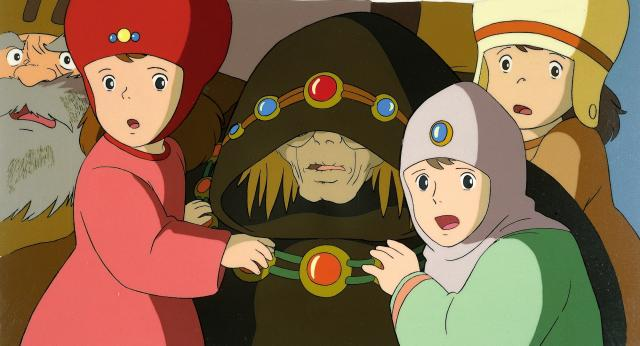 「いいかいお前たち、軽い気持ちで天使の絵をを描いてはいけないよ」
「大ババ様どうして? あんなにきれいなのに」
「描くのがめんどくさくなって適当な理由をつけて翼をもぎ取りたくなってしまうのさ」
「そんなに」 