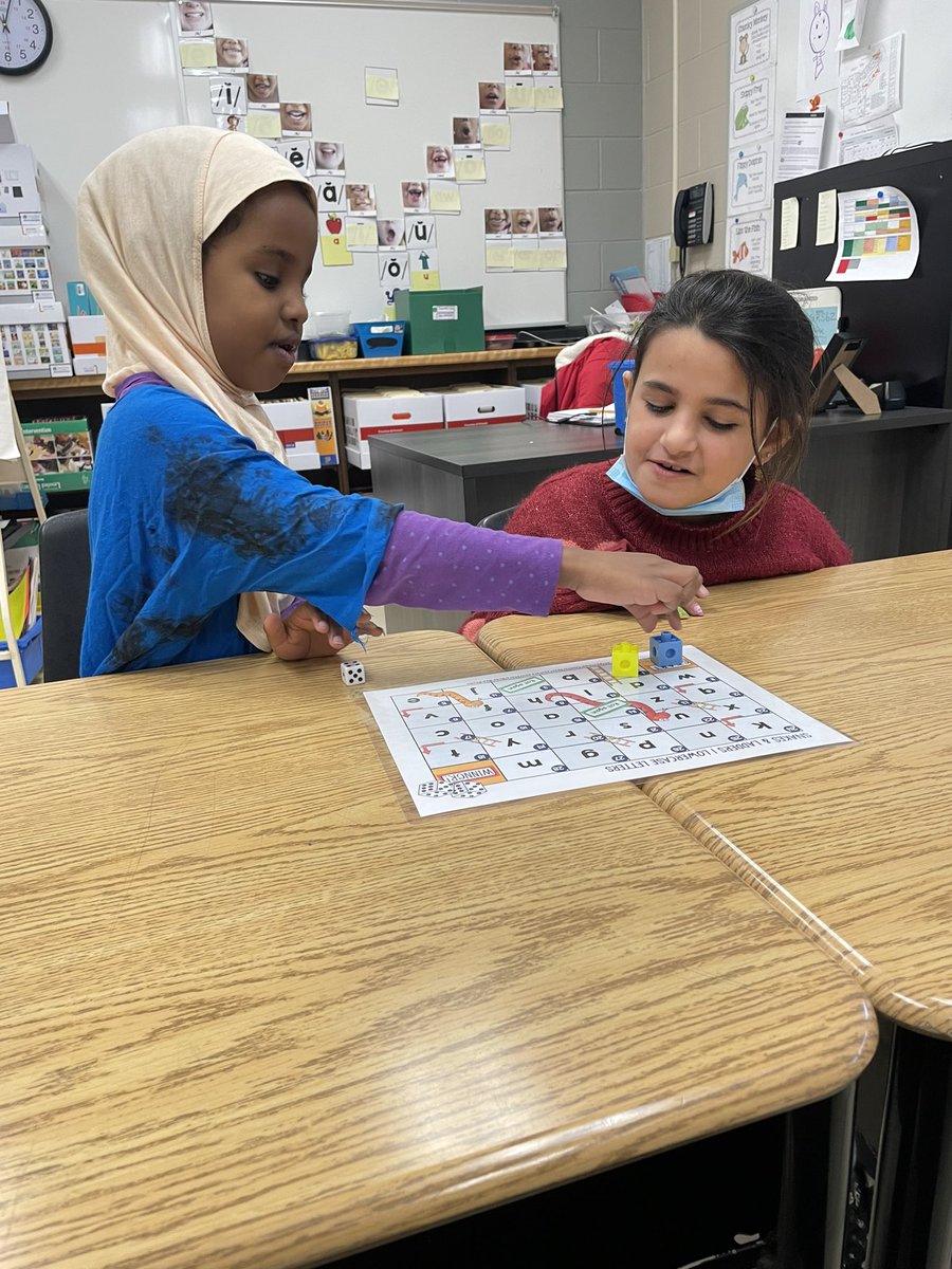 Practicing our phonics with a fun game of “Snakes and Ladders” <a href="/BegleyBroncos1/">F.W. Begley School</a>