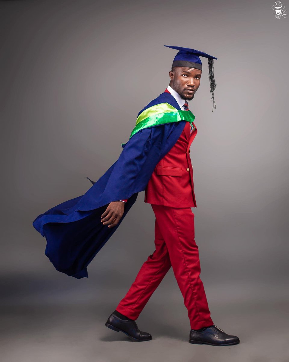 arike_imagery's tweet photo. Reintroducing, Your photographer, BSc. Agricultural Economics (University of Ibadan). GOD DID!
Photographed by: @kore_stills
#graduation #unibadan #uistudent #uigraduate #firstclassinphotography 😂. https://t.co/8BIf2jbxQF