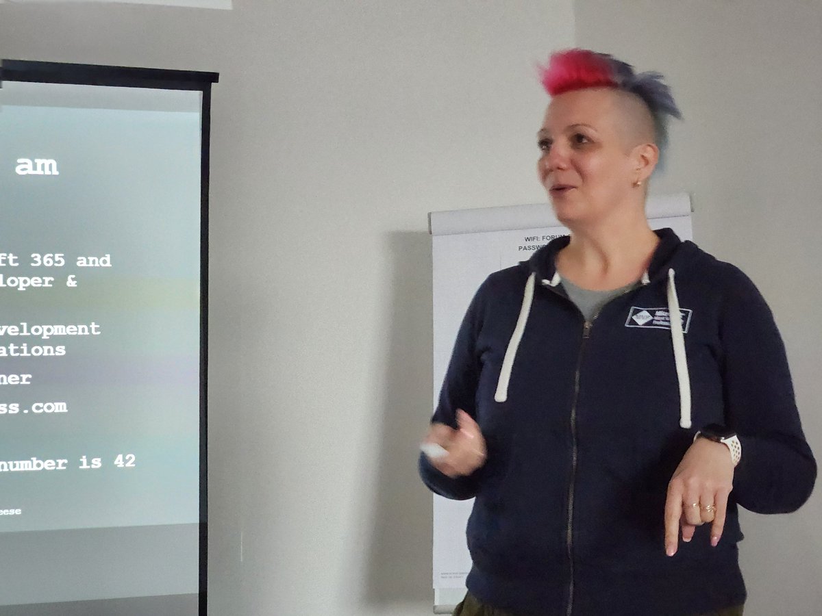 sergeluca's tweet photo. Great #powerapps tips and tricks session #amsaachen yesterday by @LuiseFreese ❤️ https://t.co/KUsSUCxJPl