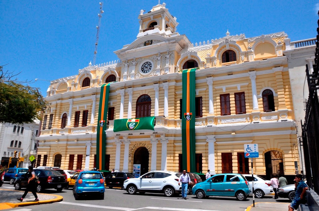 mpchoficial's tweet photo. #ChiclayoRenace
🏫🎊¡FELIZ ANIVERSARIO I.E. MANUEL PARDO!

📌La Municipalidad Provincial de Chiclayo saluda a la Institución Educativa Manuel Pardo en el marco de su aniversario °74.

#MPCH #Chiclayo #ManuelPardo #Aniversario https://t.co/EE0ju4kau1