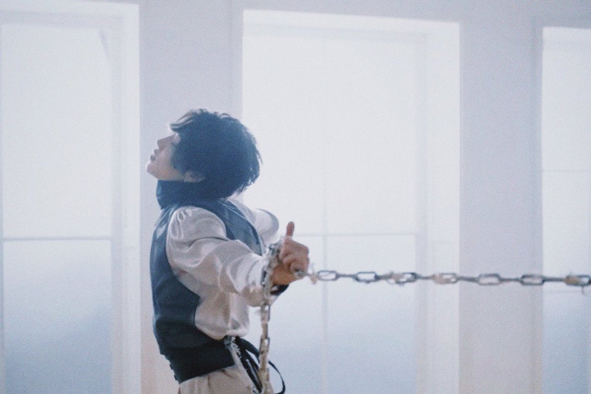 svtframes's tweet image. #the8 in fallin flower