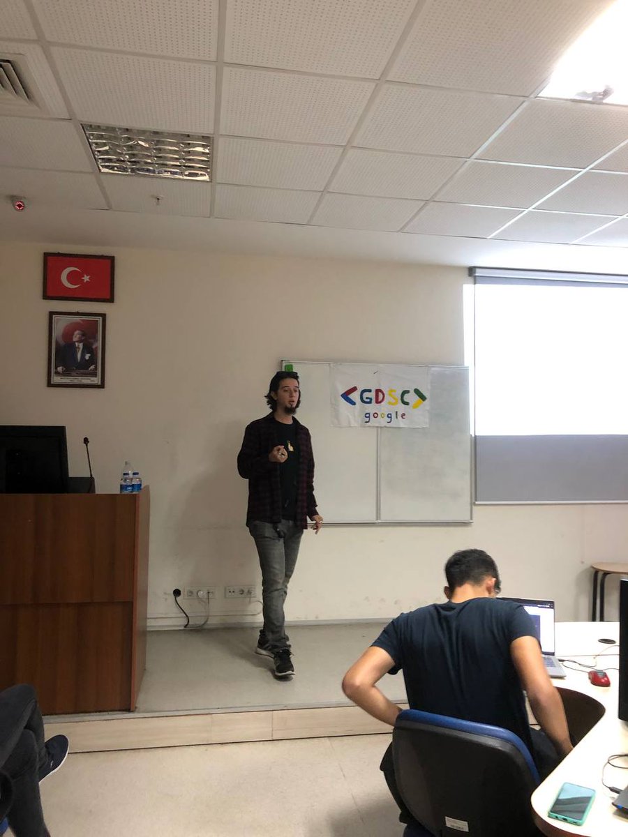 Goksubayy's tweet photo. Hayatımda ilk kez eğitmen oldum ve inanılmaz güzeldi. Herkesin bana "Hocam" diye hitap etmesi beni aşırı mutlu etti. Bu mutluluğu bu dönem 7 hafta daha yaşayacağım ve hala heyecanlıyım https://t.co/9gaCs06nzr