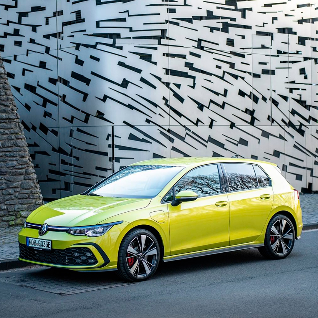 Nunca pasa de moda. Nunca deja de sorprender.

Déjanos un 💛 si te enamora tanto como el primer día.

#VW #Volkswagen #Golf #Huelva #HuelvaWagen