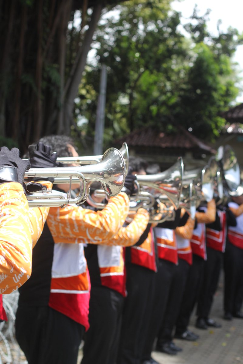 MBAtmajaya's tweet photo. Hallo guysss!!! Kembali lagi dengan konten flashback MBA yang kedua yakni mengenai event HB Cup Street Parade dan Jogja Carnival. Kalau diliat-liat jadi kangen banget ya gesss 🥺. Berikut foto-fotonya bisa dilihat dibawah ini ya gess! ✨ https://t.co/ORoKBMra3U