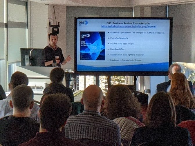 marie_librarian's tweet photo. Great day for open access publishing including library publishing at @HECA_IRL's conference on open research (#heca22)with Trevor Haugh @DBSLibraryTwits on DBS Review, Niamh Brennan on @LibPubCoalition & @Educopia's Library Publishing Curriculum & Conor Murphy @SAHJournal. 👏👏 https://t.co/lTbe50pSVh