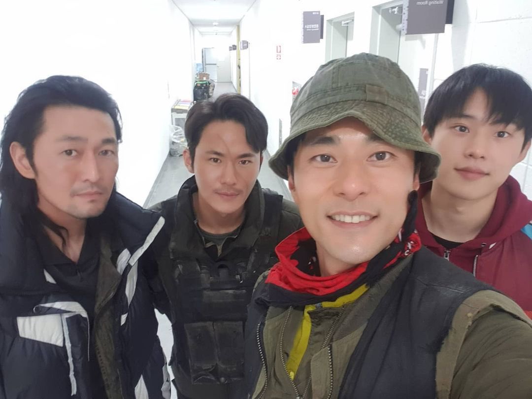 ookami_to_usagi's tweet image. 우리에서 혼자가 되기까지.
