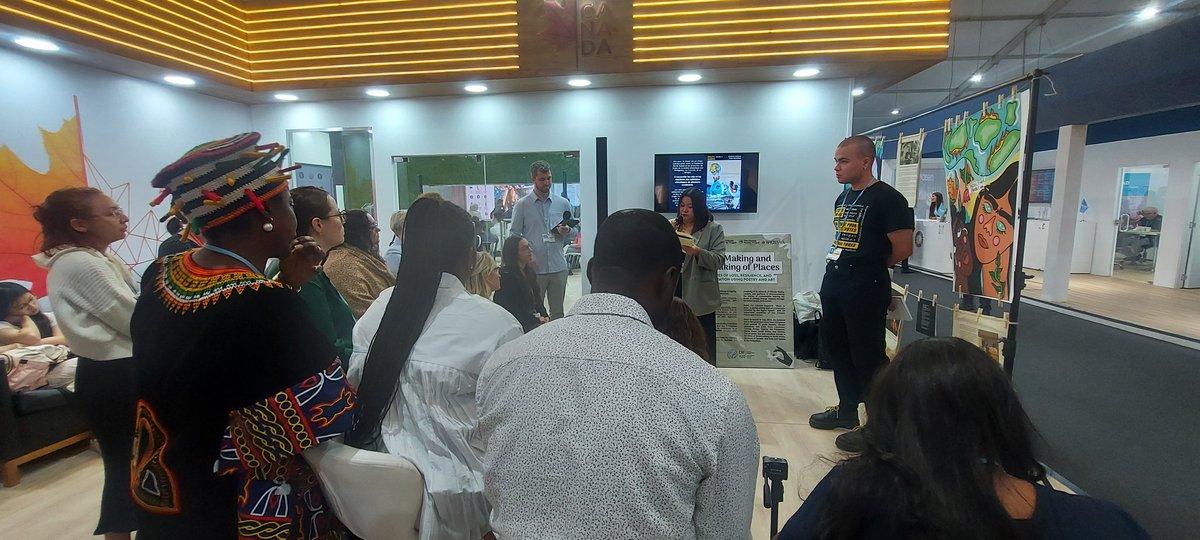 AfricaCRP's tweet photo. Happening Now at #COP27 #ArtsForClimate event @Canada_pavilion/@pavilion_canada with @Reality_Canada @ClimateRealPH and @FondDavidSuzuki #WhenIsNow #LeadOnClimate https://t.co/qDRdYJ0Ps3