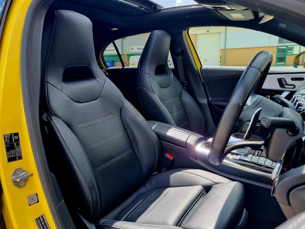 SharmanGroup's tweet photo. Mercedes-Benz A Class 2.0 A35 AMG (Premium Plus) SpdS DCT 4MATIC Euro 6 (s/s) 5dr
----------------------------------------------------------------------
HEAD UP+PANROOF+MASSIVE SPEC++
----------------------------------------------------------------------
https://t.co/PRvgka1d6V https://t.co/J6Ezw6iKUM