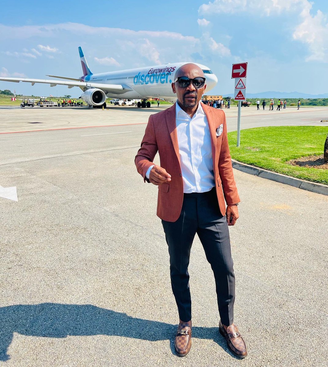 oupapilane's tweet photo. It such a lovely day in Mpumalanga to be part of an achievement of getting Eurowings to fly directly from Europe to Mpumalanga-  20 000 Europeans flying to Mpumalanga will definitely be a game changer for tourism.

Finally the fist flight  from German has landed #mpumalanga #KMIA https://t.co/T5iZV0or7P