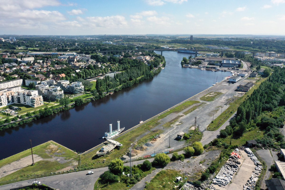 Appel à candidatures pour la mise à disposition temporaire et saisonnière d’une parcelle sur le quai du Nouveau Bassin 
Activités : restauration et débit de boissons
Date limite de candidature : 4/01/2023 à 12h
Dossier et infos sur caen-presquile.e-marchespublics.com/pack/annonce_m…