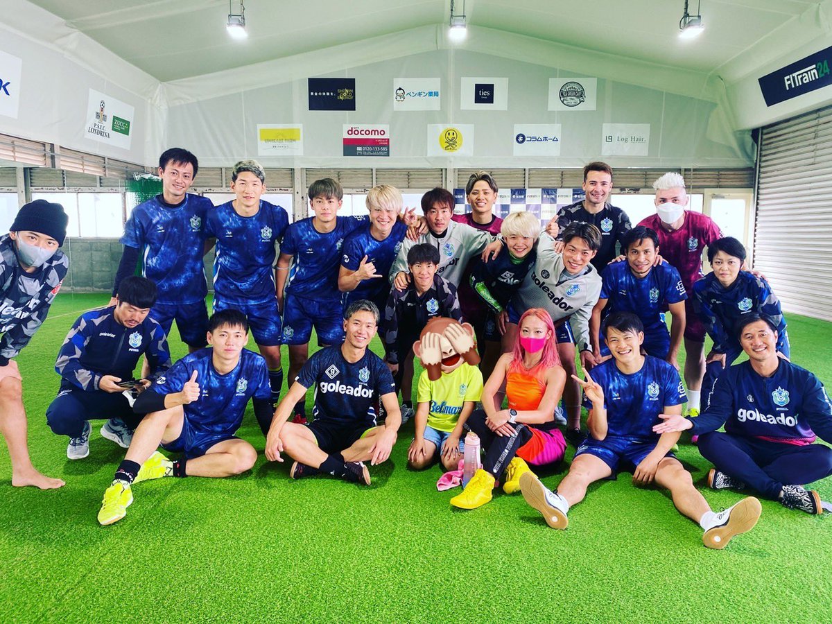 先日のZUMBAレッスン❣️
みんな余裕な笑顔🥺
体力お化け👻さすがアスリート💪🏼
 <a href="/SBFC_OFFICIAL/">湘南ベルマーレフットサルクラブ</a> 
<a href="/fuka_shu86n/">府川俊一朗(FUKA) Physical & Medical</a> 
 #見逃さないよ
 #府川トレーナー
 #こっち見てよ
 #お願い
 #ZUMBA
 #bellmare_F 
 #ThanksRespect