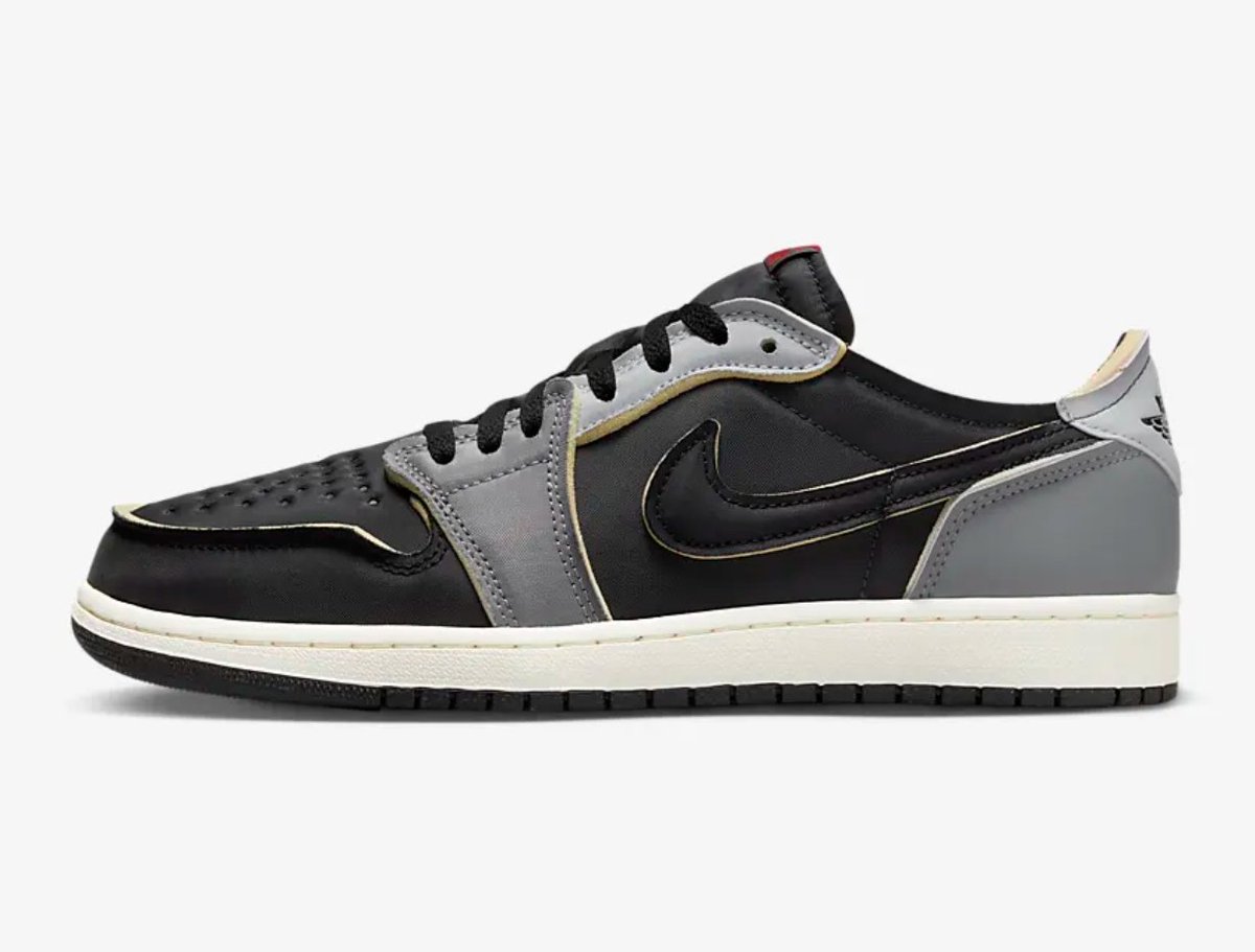 SOLELINKS's tweet photo. Ad: Few sizes restocked
Air Jordan 1 Low OG 'Black and Smoke Grey'
=> https://t.co/DG5BqQmxw8 https://t.co/YpaQAoLOzd