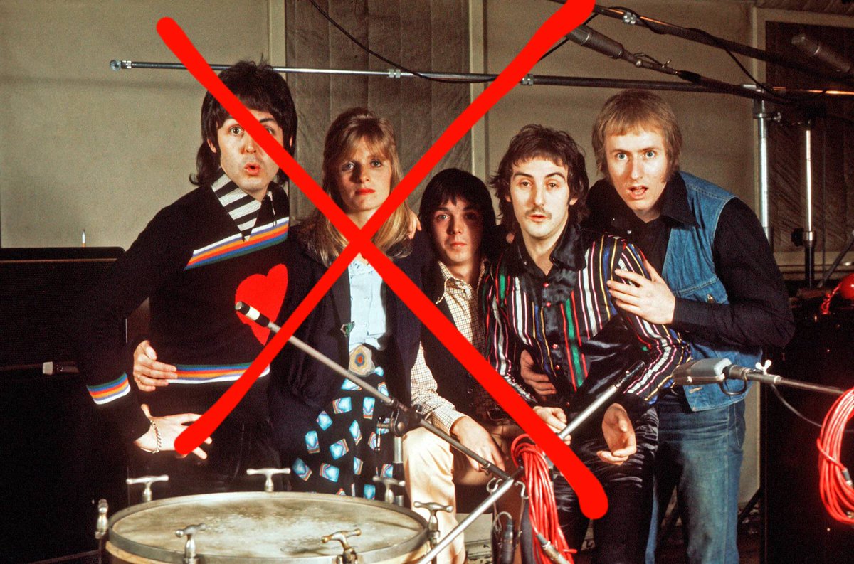It's Wednesday, which can only mean one thing: WINGS! We've got chicken and cauliflower, but no musical vanity projects from the 1970s (sorry not sorry, Paul). Make sure you're booked in at North Street Leeds to avoid missing out! #wingwednesday #brewdog