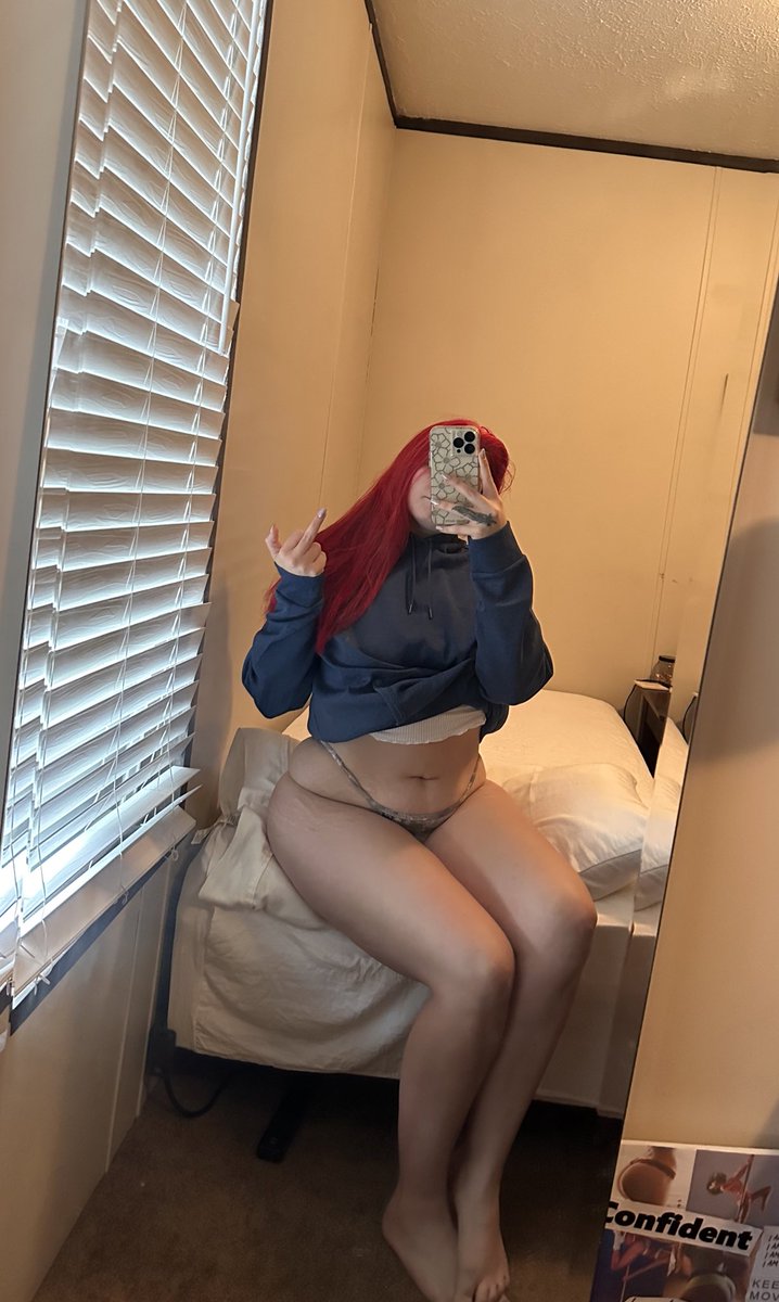 Lilredgoddess's tweet photo. Red Goddess has risen 🌅 

Take pleasure in funding my life while I ignore you to focus on my own self-care. 💋💰 https://t.co/uoevYyOnir