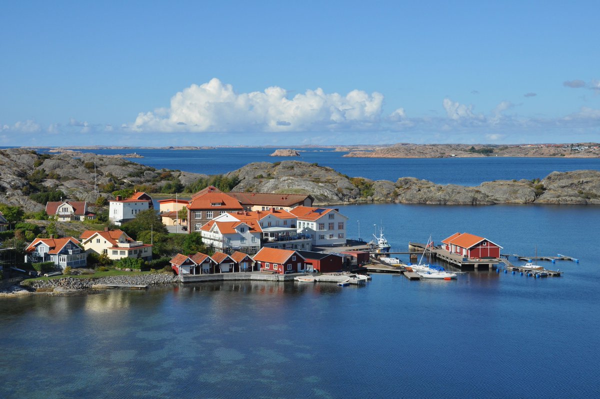 KristinebergC's tweet photo. Vill du leda och vidareutveckla en anrik marin forskningsmiljö? Sök jobbet som föreståndare för Kristineberg Center och var med och förverkliga vår vision om att bli en internationellt ledande infrastruktur för forskning, utbildning och innovation.
https://t.co/hbnLObS7R4 https://t.co/B8YLmtEvoR