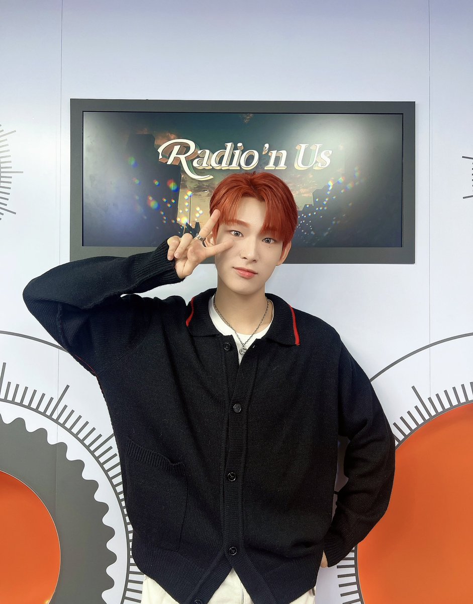 LMN5_official's tweet image. [ #Light_in_us ] 📸 221116 Radio’n Us

오늘도 행복이 가득했던 Radio’n Us🫶🏻
함께해줘서 고마워요 루미니❤️‍🔥❤️‍🔥

#루미너스 #LUMINOUS #LMN