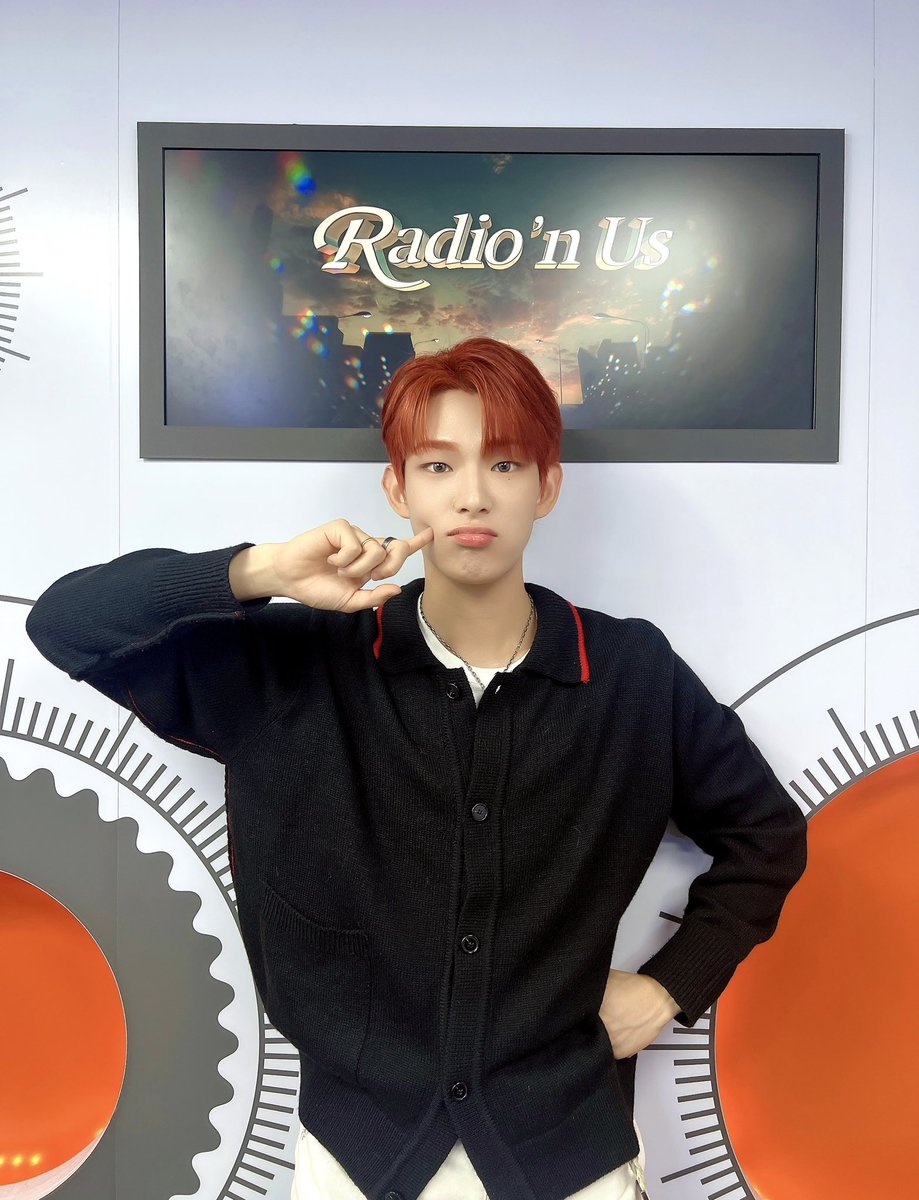 LMN5_official's tweet image. [ #Light_in_us ] 📸 221116 Radio’n Us

오늘도 행복이 가득했던 Radio’n Us🫶🏻
함께해줘서 고마워요 루미니❤️‍🔥❤️‍🔥

#루미너스 #LUMINOUS #LMN