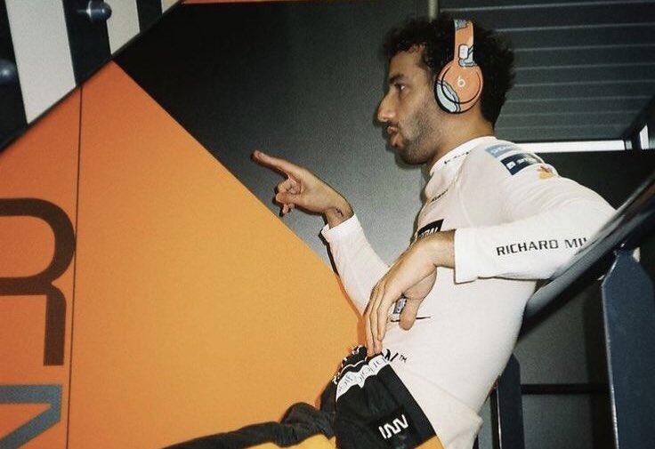 danlerc316's tweet photo. how am I gonna watch f1 when the driver that made me fall in love with it would not be there? it’s just not gonna be the same :( https://t.co/NYm8TzGFUM
