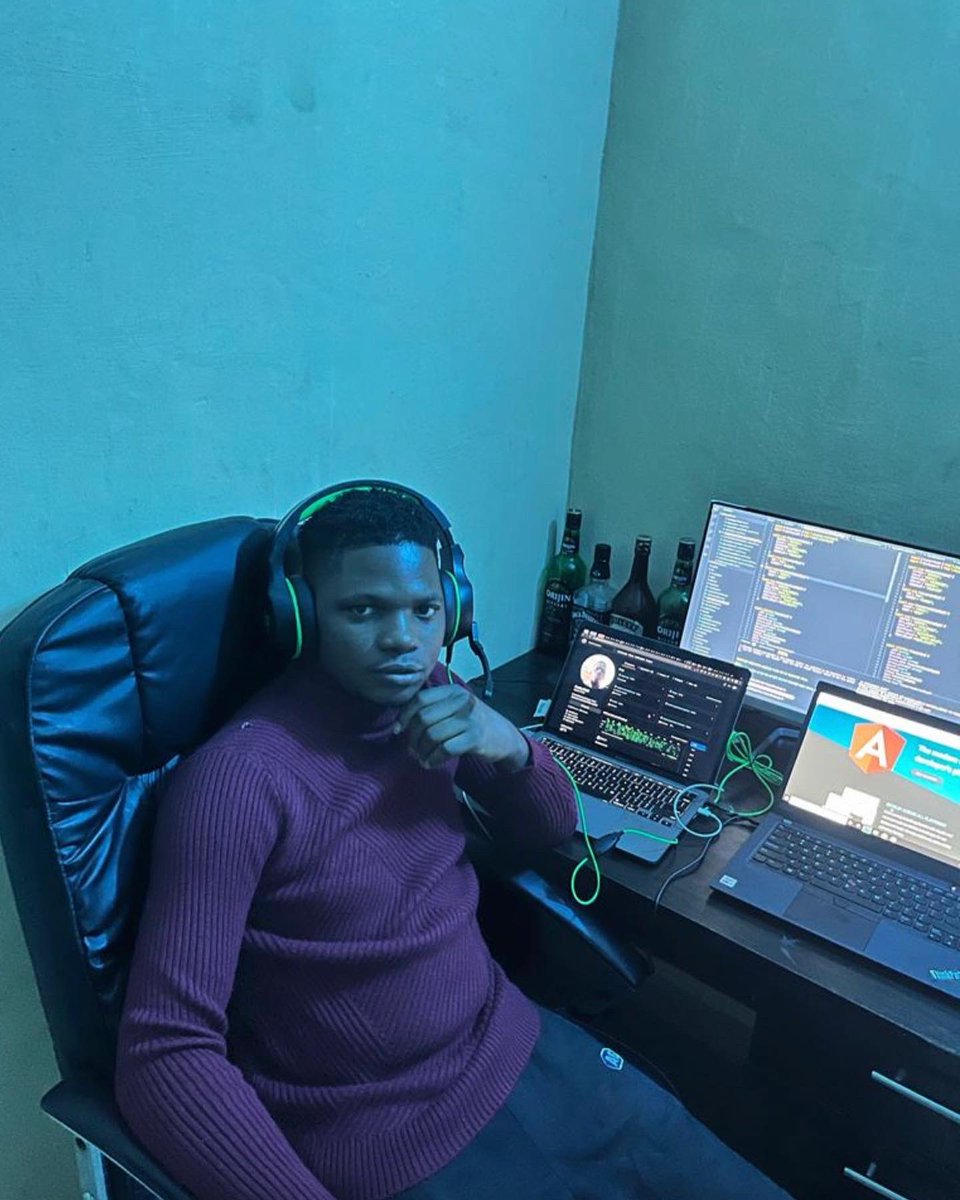 adiscodex's tweet photo. Happy birthday to me 🎂🎉🥳👨🏾💻🥰.
#Birthday #100daysofcoding #vasrefil https://t.co/qBfaHNOJLA
