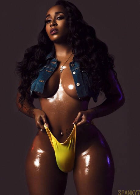 HCowslut's tweet photo. 𝘿𝙚𝙩𝙖𝙞𝙡𝙚𝙙 𝙧𝙥 (+18 𝙤𝙣𝙡𝙮) 🍫

𝘽𝙞𝙜 𝙗𝙡𝙖𝙘𝙠 𝙜𝙞𝙧𝙡 𝙘𝙤𝙘𝙠 🍫 

Breeding anything with a fat ass🍫

Limitless 🍫 
 ❤&amp;🔄

#LewdRP #OpenRP https://t.co/jWy1Wvpp94