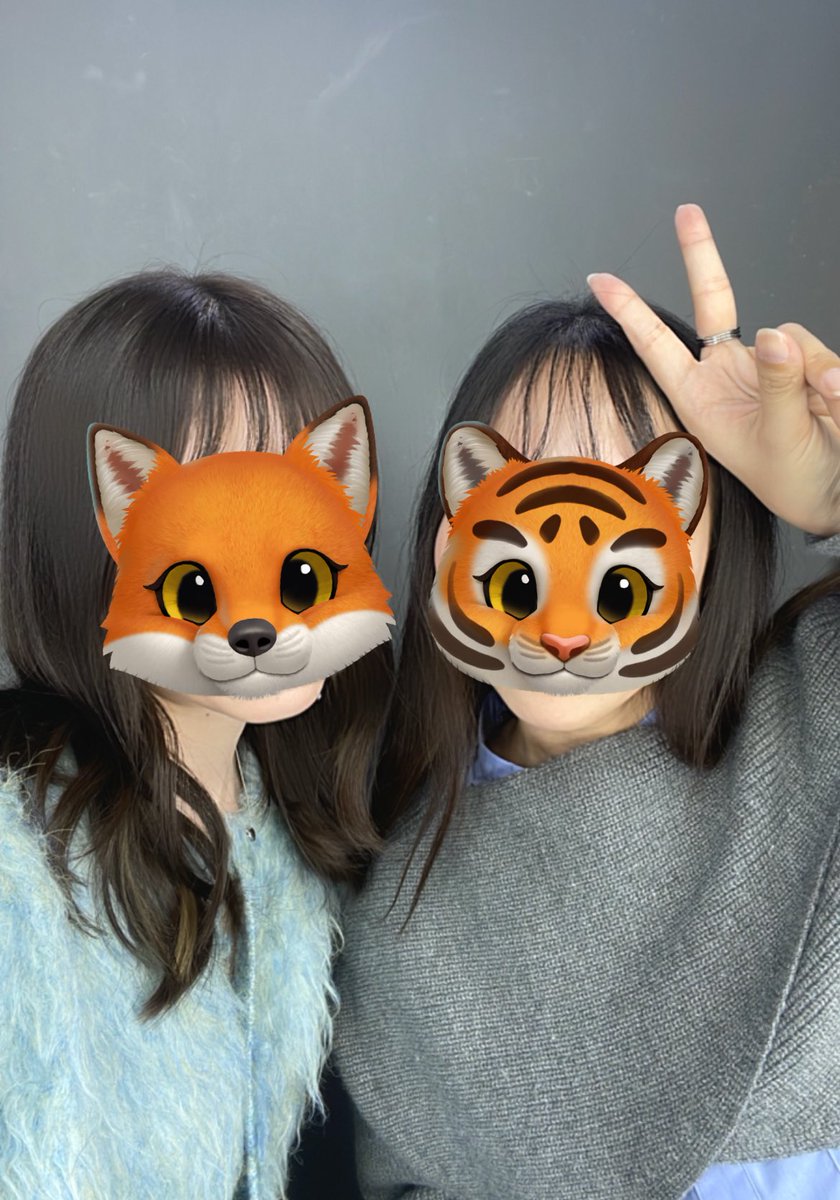 melo_6yook's tweet photo. この間、まさかの韓国で再会できたのめっちゃ嬉しかった〜🥰時間経つの早すぎ！らぶ！！！！
めちゃおしゃカペに連れてってくれてお土産もありがとう🥹💙

♡♡@___blue_46♡♡ https://t.co/oGXmFBKkNf
