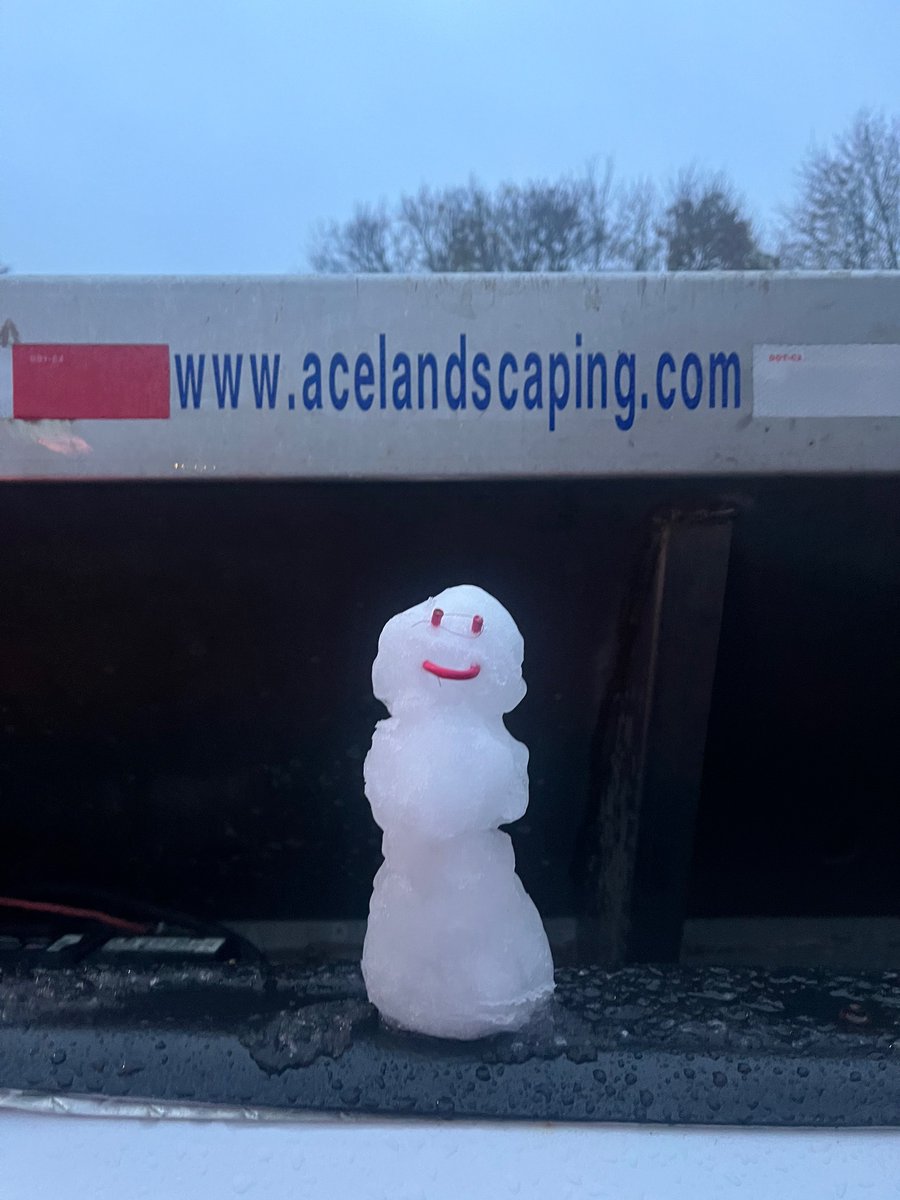 acelandscaping's tweet photo. First wintery mix of the season! Our crews were out early this morning ensuring the safety of there clients when they spotted this little guy! ⛄️❄️

#landscapelife #landscaping #landscapephotography #snow #Snowman https://t.co/YP6WuDADAv