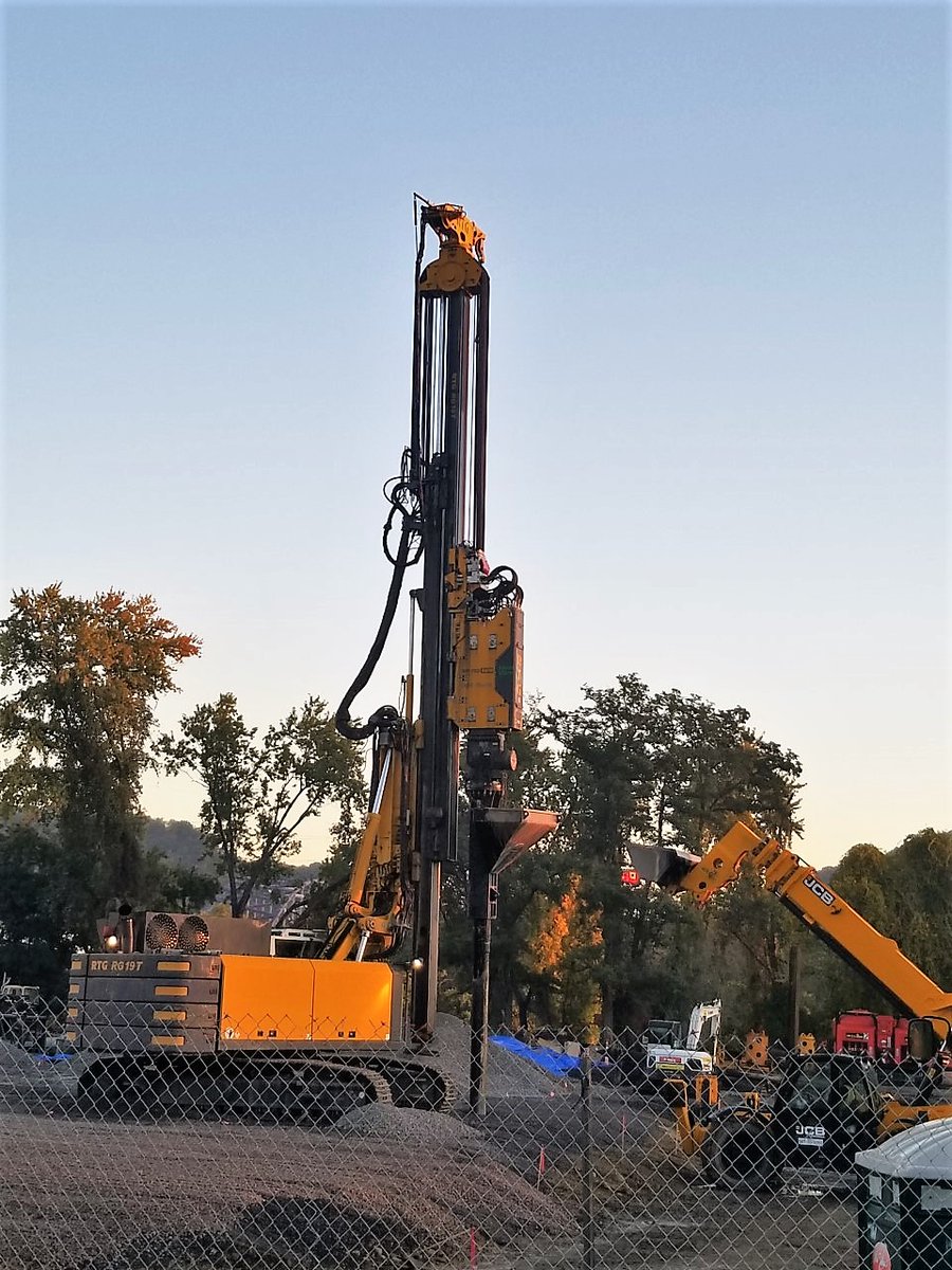 ECA is growing! DGI Menard is installing stone columns for the new ECA Pittsburgh Maintenance Building with an RTG piling rig. #ECAPittsburgh #RTG