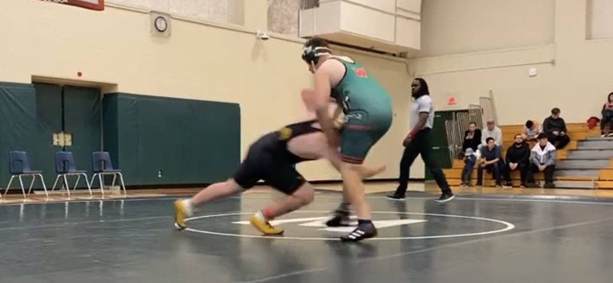 _GetOuttaDodge's tweet photo. Congratulations to @k_oakwrestling Boys and Girls both get the win at The Woodlands Tri. @BrockDodge50 had 3 matches and 3 wins! Keep Pounding. On with the body count! #stackinbodies #bodycount #texaswrestling #highschoolwrestling @CoachCondiff @Coach_BCarp @KleinOak https://t.co/0D4RGwVPfc