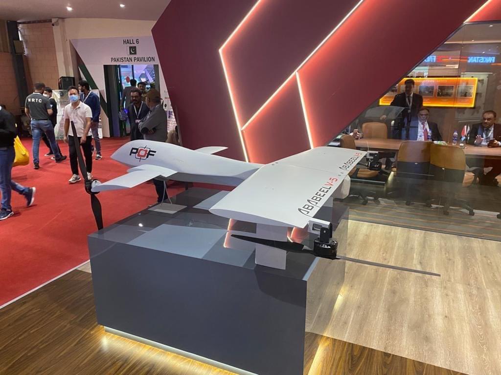 AmberJehangir's tweet image. پاکستان آرڈیننس فیکٹری کا تیار کردہ ابابیل ڈرون🇵🇰⭐

#IDEAS2022