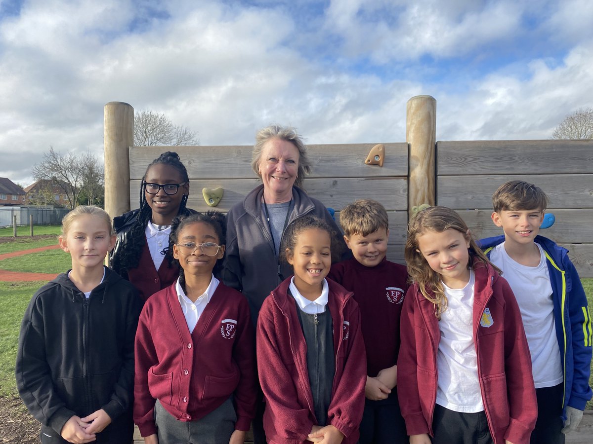 sandwellcouncil's tweet photo. We would like to wish a very happy retirement to Carole Newbury from @FerndalePrimary.

Carole has dedicated 37 years of her career to Sandwell, with 29 of them at Ferndale in Great Barr. 

We're sure you'll be dearly missed by the teachers and children ❤️ https://t.co/eMRWS22uDM