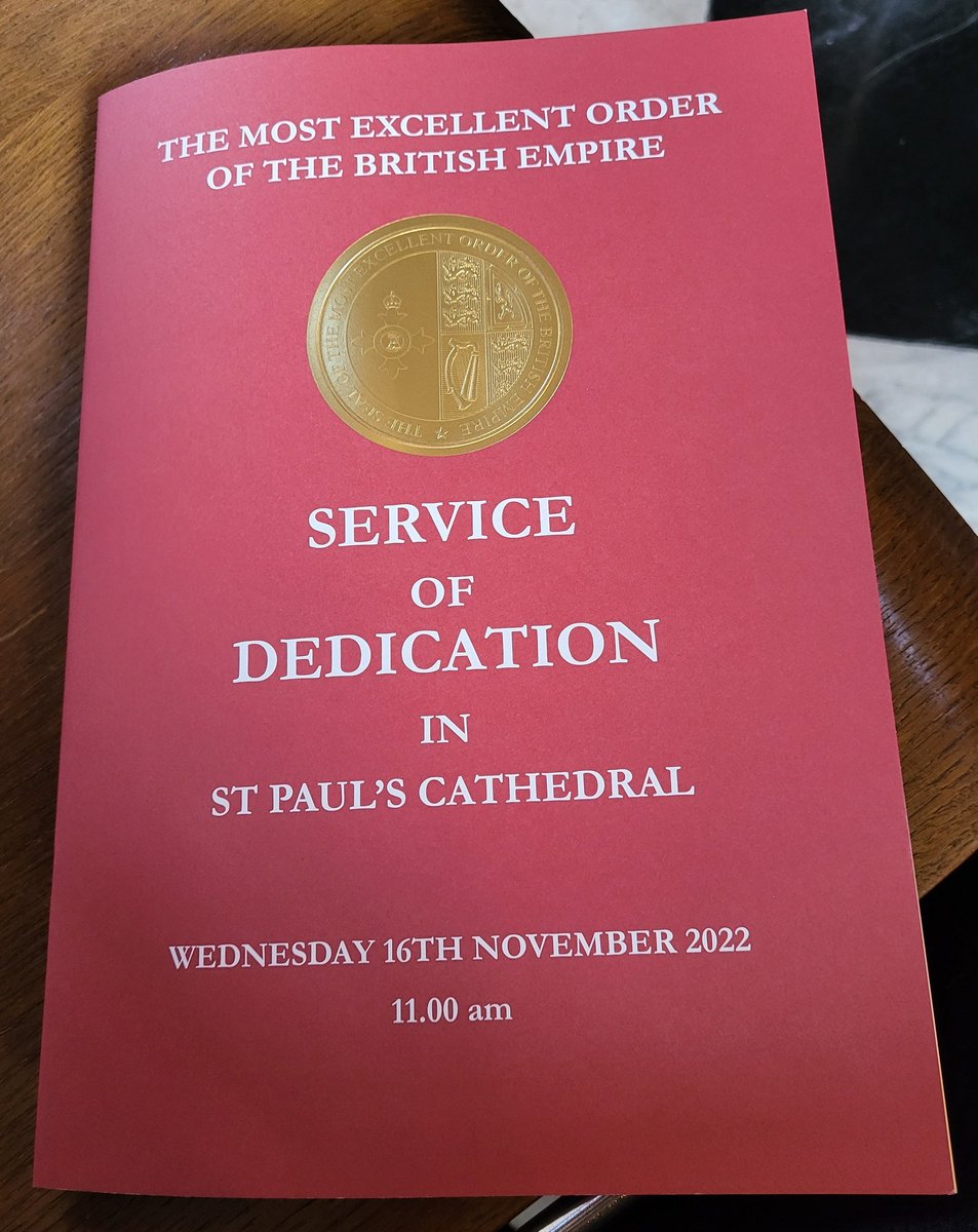 AnnaKennedy1's tweet photo. Just arrived @StPaulsLondon I hope to light a candle for peace ✌️ 🙏 
 #Wednesdaymotivation #honours invited to the #serviceofdedication #autism https://t.co/ec9i7ZA5Qu