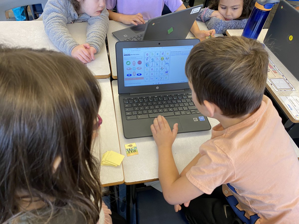 pulsiferkaitlyn's tweet photo. This morning we are tech experts teaching our Primary Albert learning buddies how to use @BeebotCo to find letters on the alphabet mat! So much teamwork and leadership heard in 2/3P this morning! #SeeWhatWeAreLearning @DwightRossElem @EdTechAvrce @avrce_ps https://t.co/aqEoO8QyUJ