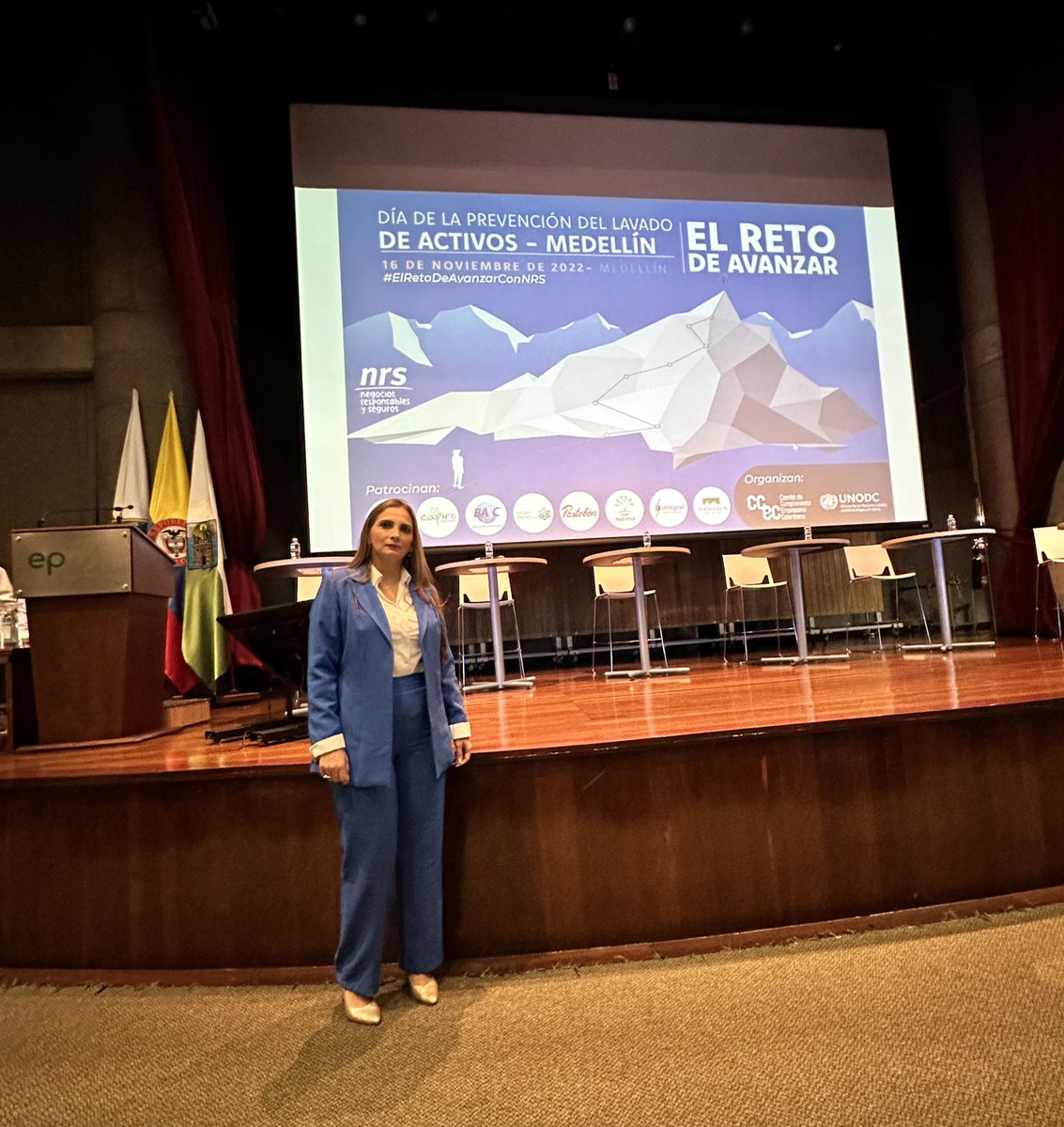 #AEstaHora 

<a href="/Cornazar2/">Cornazar</a> y <a href="/Asojul/">Asojul</a> se encuentran presentes en la celebración del Día de La Prevención del Lavado de Activos en #Medellín 

Agradecemos a <a href="/EPMestamosahi/">EPM estamos ahí</a>, <a href="/NRSColombia/">NRS - Colombia</a>, <a href="/UNODCROCOL/">UNODC Región Andina y Cono Sur</a> y al Comité de Cumplimiento Empresarial Colombiano por la invitación

#FelizMiércoles