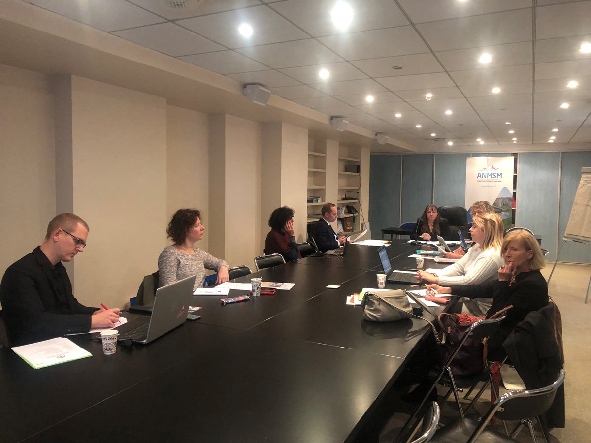 anmsm's tweet photo. Réunion du CNG #FamillePlus pour étudier les audits de renouvellement et réfléchir au plan d'action 2022-2023. A cette occasion, #HubertDEMOLIS a été désigné Président du label au titre des @StationVerte. La présidence tourne tous les 2 ans et revient à l’une des 3 associations https://t.co/TB1BvDrcEh
