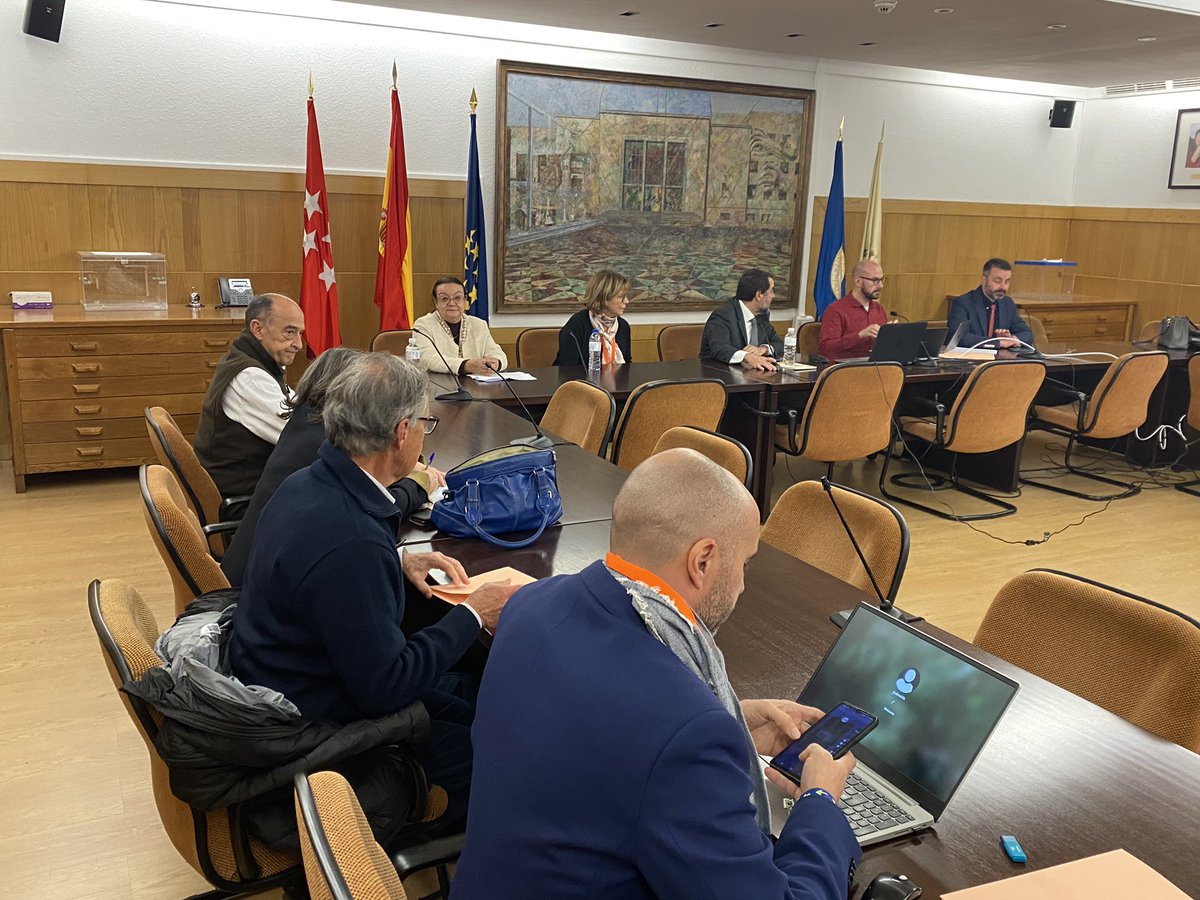 ETSEM_UPM's tweet photo. Comienza la IV edición del #BIMIC.
BIMIC 2022 es el Congreso Internacional de Gestión en Edificación, donde se van a presentar los últimos avances en el campo de los procesos de gestión asociados a los edificios en cualquier fase de su desarrollo. https://t.co/3tPnftKw1y