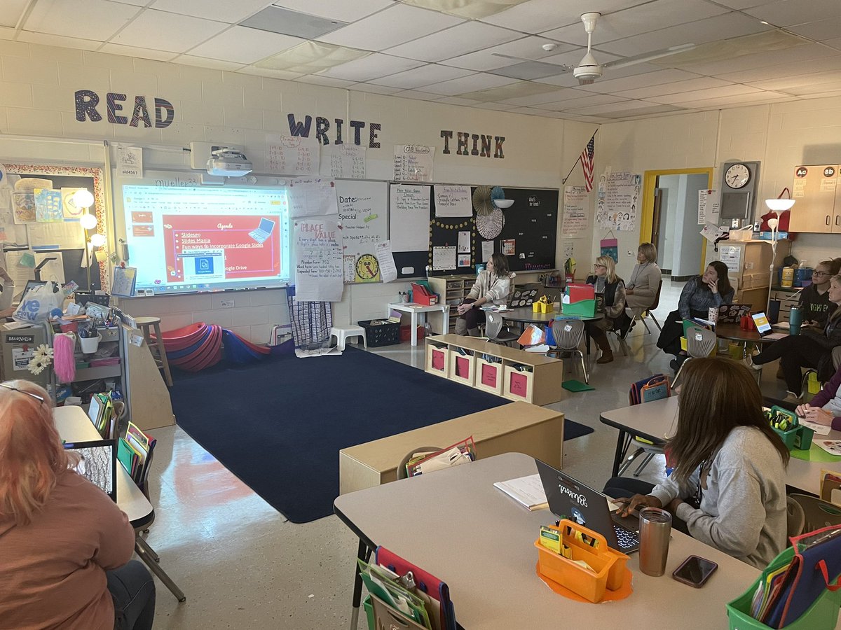 Staff led technology PD this morning. Choice boards on what they wanted to learn. <a href="/Creeksidetweet/">Creekside ECS</a> #WeAreLakota #NeedToSucceedCECS