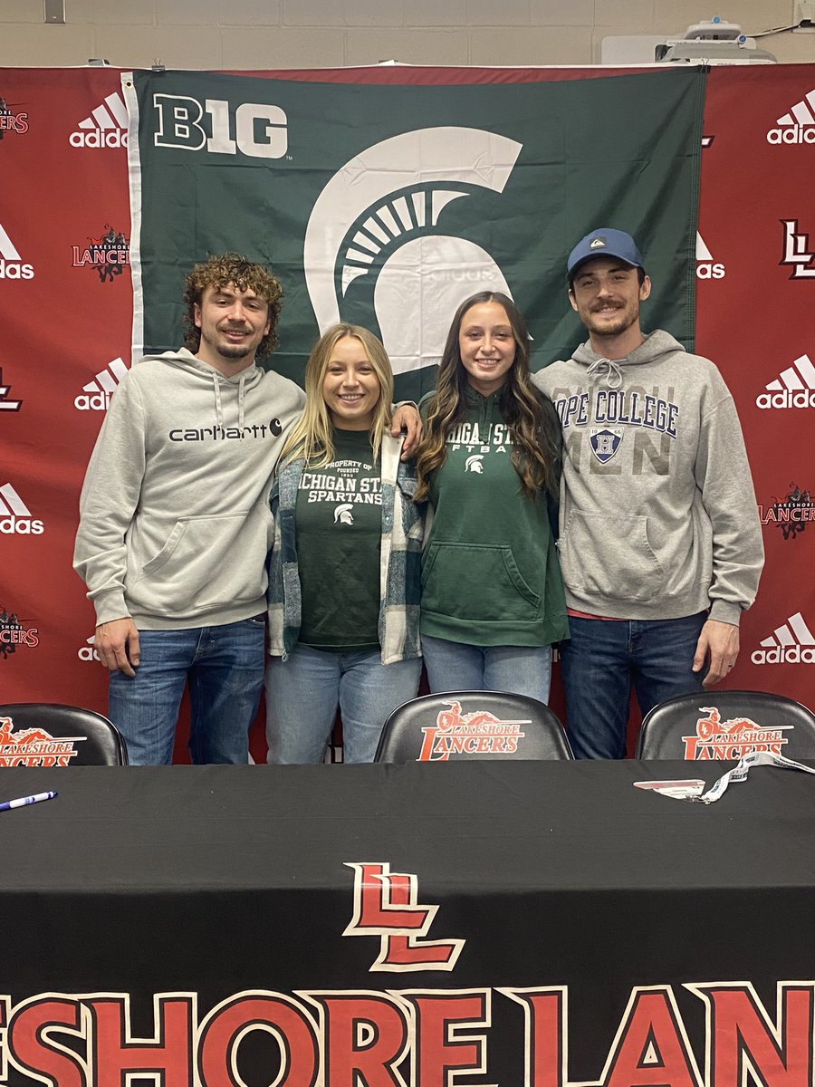 Ava Mullen tweet media