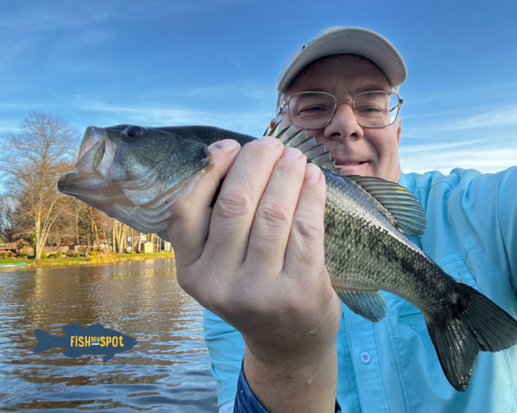 David thinks private fishing at our ponds is excellent. 😃 So do we!  Check out FishMySpot.com #NorthfieldOhio #fishing  #fishforbass #gofishing #pondfishing #sharing #shareyourspot #bassfishing