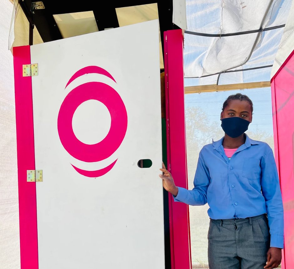 To help meet #SDG6, #YALI2018 #MandelaFellow <a href="/whereiskv/">Kv</a> and <a href="/Flushh_sdg6/">Flushh</a> are bringing innovative, hygienic waterless toilets to underserved communities in #Namibia: mwfellows.info/3wzhOH6 <a href="/ECAatState/">Educational & Cultural Affairs—U.S. Dept. of State</a> <a href="/exchangealumni/">Exchange Alumni</a>  #GEW2022 
#WorldToiletDay 📸: Flushh.co
