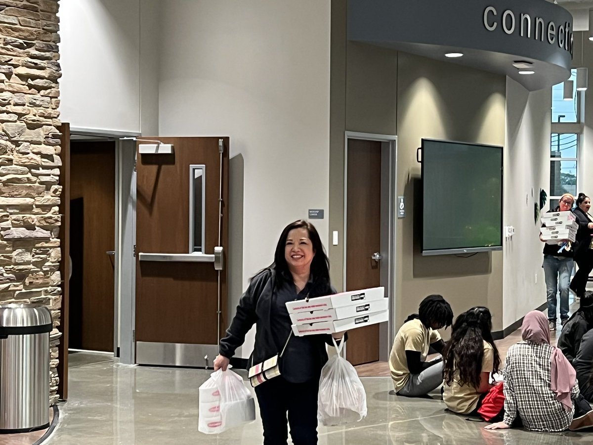 FBISDWholeChild's tweet photo. FBISD Student Voices Summit is revving up to kickoff! https://t.co/Pxx5xMuut3