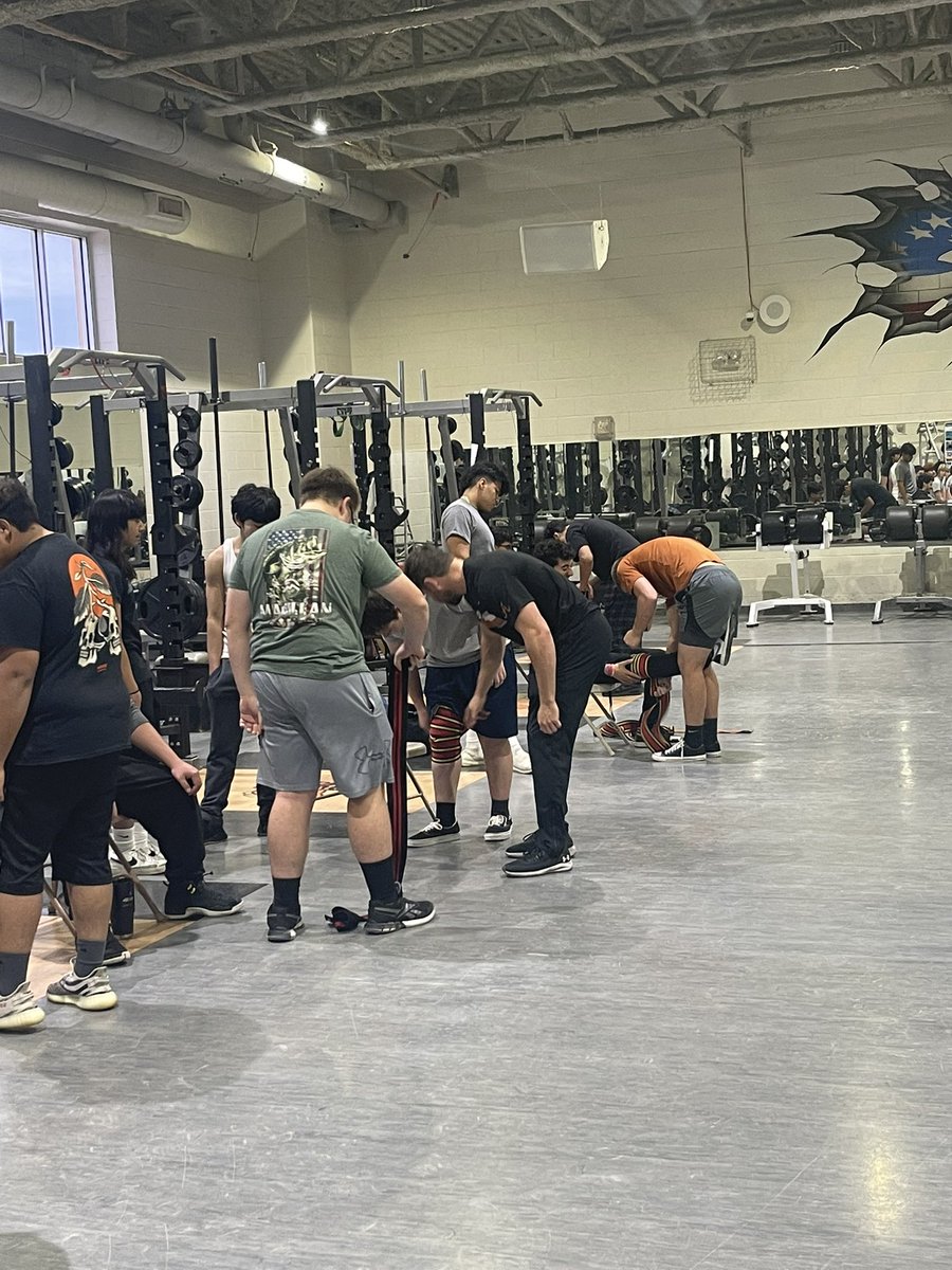 jacketpower1's tweet photo. Preseason knee wrapping practice. Getting ready for the 2023 season! #jacketstrong #jacketpower #JPND https://t.co/PKsH6PlUj3