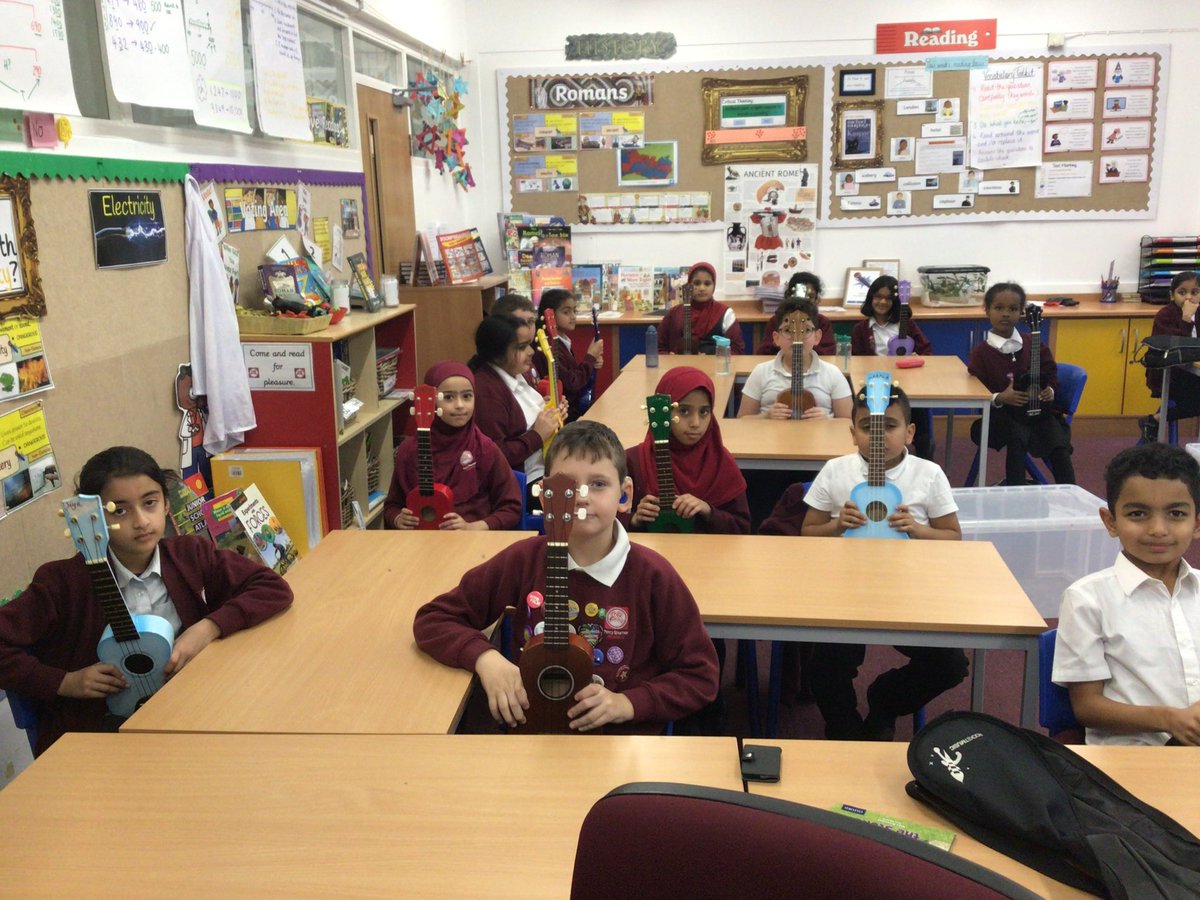 MrsFuery's tweet photo. Ukulele time! We are ready in the tuning position primed to play! @PercyShurmerAET @HazelBuller #music #remarkable https://t.co/vOaADMvXQX