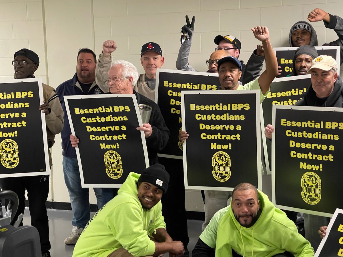 BPSCustodians's tweet image. Solidarity: Custodians across Boston have been keeping our schools clean, safe, &amp;amp; healthy for over two years without a contract. Custodians deserve a contract Now! @MayorWu @maura_healey @svilleskipper @EdforBoston @VoteRussell