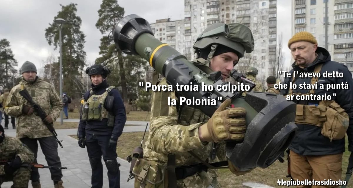 lefrasidiosho's tweet photo. Le basi proprio #Missili #Polonia https://t.co/cYCHuOm4Dx