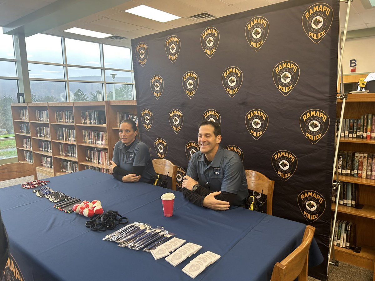 DrMack21's tweet photo. Thank you @Ramapo_PD &amp; @SuffernPolice for talking with students today about careers in law enforcement! @suffernhs @SuffernCSD @egunder @DrLCAsstSupt https://t.co/QrakkGk0kz