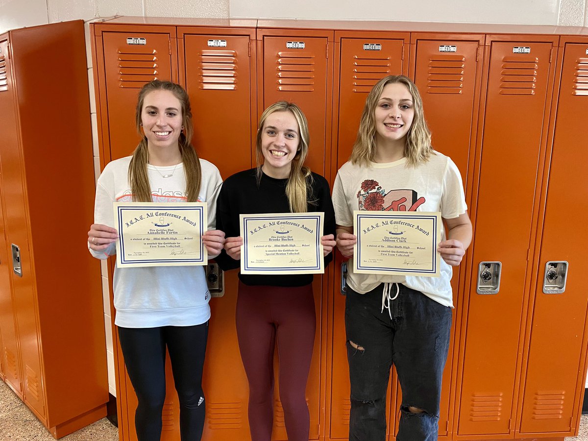 MrsMcCormick18's tweet photo. Congrats to 3 of our players making the ICAC All Conference Team!                1st Team- Addy Clark and Annabelle Fortin                                            Honorable Mention- Brooke Buchen     Congrats ladies and keep up the hard work! 🏐 @ib327athletics @ib327schools https://t.co/0zNF4hamPO