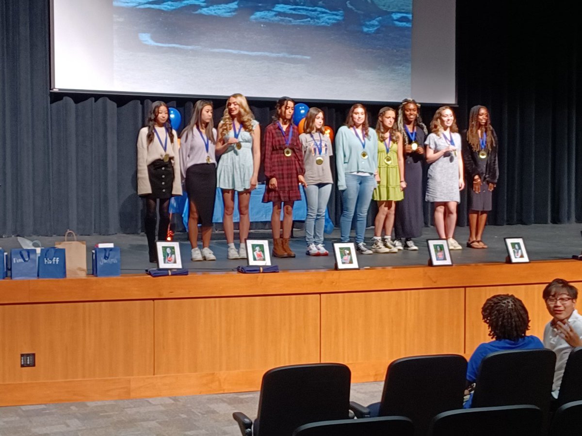 nchswarriors's tweet photo. 2022 Cross Country Awards Banquet. https://t.co/bhAl3vgKGs